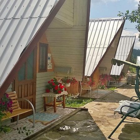 Casa Florea Poiana Stampei Buitenkant foto